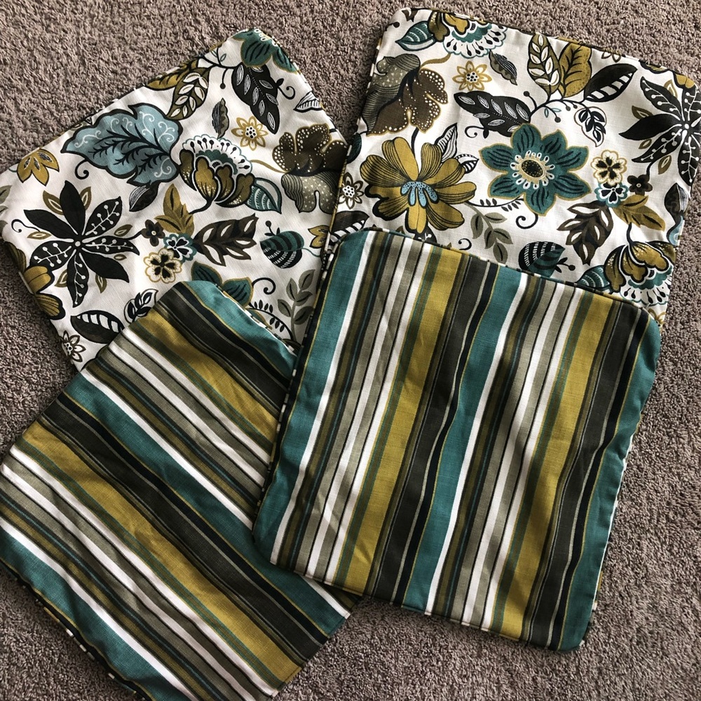 4 Ashley Furniture Pillow Covers!